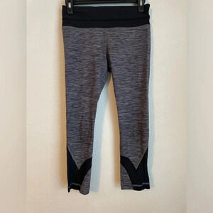 Lululemon run inspire crop black and gray size 4